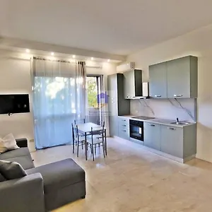 https://toma-apartments.it-lombardy.com