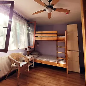  Hostel Shantee House Maďarsko